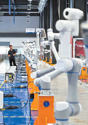 創新引擎驅動新能源變革——非凡十年中國新能源技術發展紀實